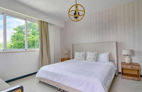 Juan Dolio - El Pueblo Apartment | Beachside 1Bdrm Apt. Downtown Juan Dolio