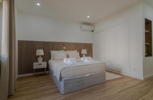 Albufeira Apartment | Beachside Bliss T2 with Pool & Beach Access by Drago Rentals