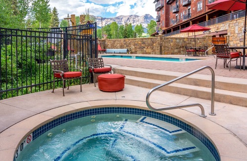 Mountain Village Condo | Bear Creek Lodge 305a 1 Bedroom Condo by Alpine Lodging Telluride