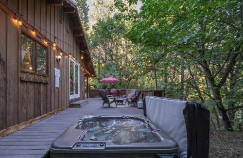 Leavenworth House | Bear Paw by NW Comfy Cabins