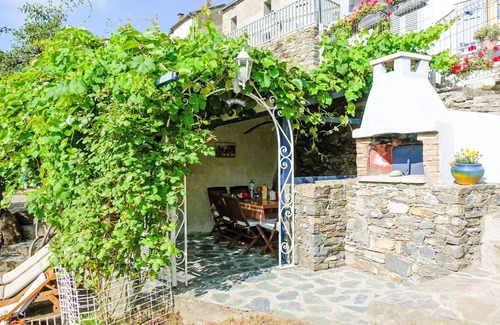 Santa-Reparata-di-Moriani House | Beautiful villa for 6 people with WIFI, TV, terrace, pets allowed, panoramic view and parking