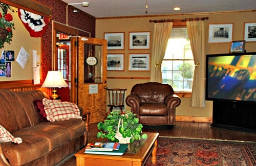 Wilmington Apartment | Beautiful 1 bedroom unit at resort, sleeps 4