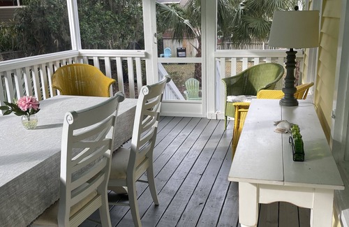 Brunswick House | Beautiful 1895 Victorian Home