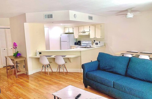 Jupiter One Condo | Beautiful 1st floor beach Jupiter condo on canal