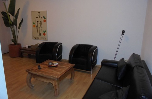 Oberhausen Apartment | Beautiful 2.5 room fair - fitter - apartment with terrace