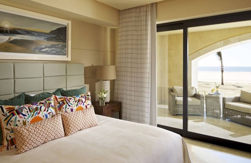 Los Cabos Resort | Beautiful 2 Bedroom Penthouse on private beach on the Pacific Ocean!