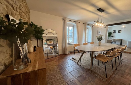 Ville Haute Apartment | Beautiful 2 BR Apartment in Grund