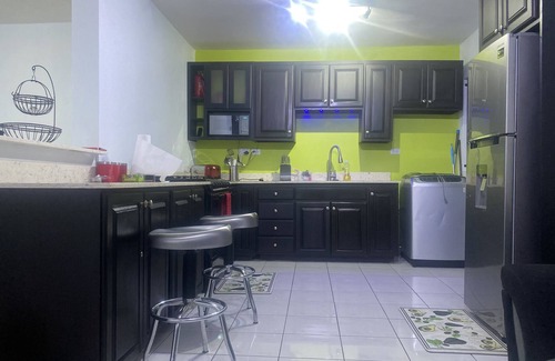 Portmore House | Beautiful 3-bed House in Saint Catherine Portmore