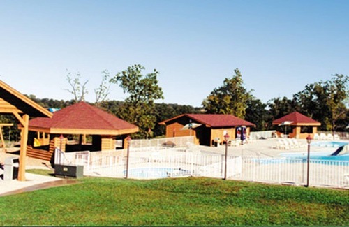 Branson Theater District Apartment | Beautiful 3 bedroom unit at resort, sleeps 8