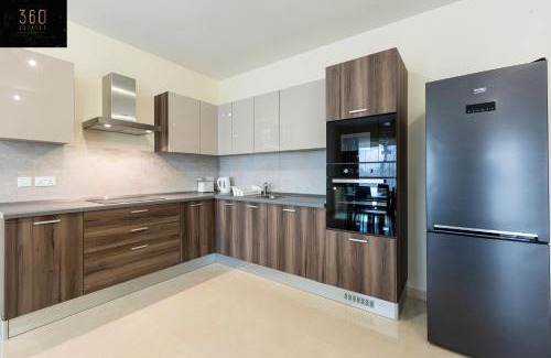 Marsaxlokk Apartment | Beautiful 3BR home with private balcony with WIFI & AC by 360 Estates