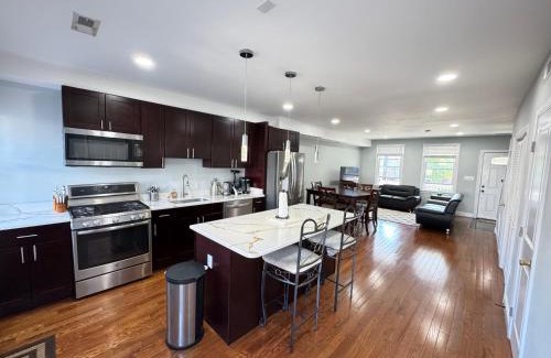 Fort Totten House | Beautiful 3BR Updated House DC - Private Parking