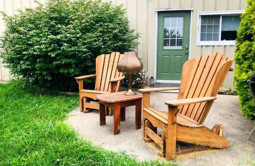 Excelsior Springs House | Beautiful and Luxurious Guest Suite Rental Ideal for Weekend Getaways from Kansas City