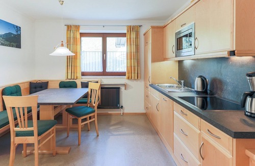 Moosen Apartment | Beautiful apartment in Brixen in the Thale