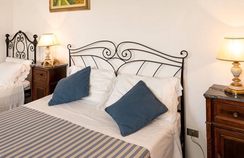 Greve in Chianti House | Beautiful apartment in villa with WIFI, TV, terrace, pets allowed, panoramic view and parking