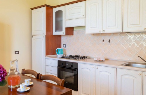 Bolsena Villa | Beautiful apartment in villa for 6 guests with WIFI, pool, TV and terrace
