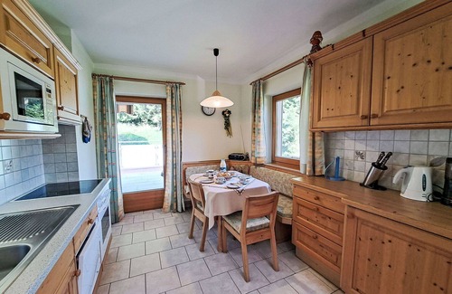Sonnenberg Apartment | Beautiful apartment for 4 guests with WIFI, TV, terrace and pets allowed