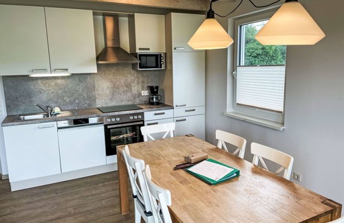Hechthausen House | Beautiful apartment in villa for 6 people with pool, WIFI, TV, terrace and pets allowed