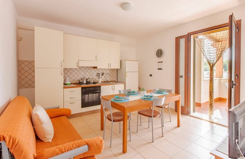 Specchiolla Apartment | Beautiful apartment with WIFI, A/C, TV, patio, pets allowed and panoramic view, close to Ostuni