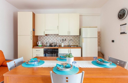 Specchiolla Apartment | Beautiful apartment with WIFI, A/C, TV, patio, pets allowed and panoramic view, close to Ostuni