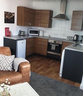 St Leonards-On-Sea Apartment | Beautiful Apartment 2 mins To The Beach