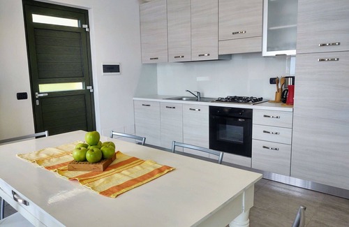Gera Lario Apartment | Beautiful apartment for 5 people with WIFI, TV, terrace and pets allowed