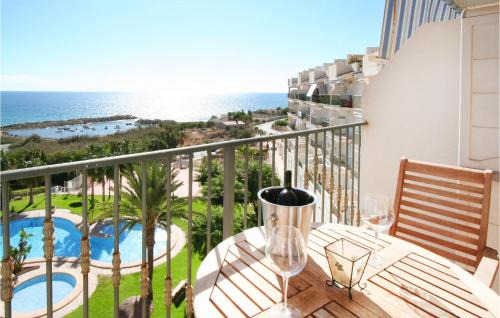 Coveta Fuma Apartment | Beautiful Apartment In El Campello With Wifi, Outdoor Swimming Pool And Swimming Pool