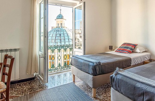 Genoa Historical Centre Apartment | Beautiful Apartment in Genova With Wifi and 4 Bedrooms