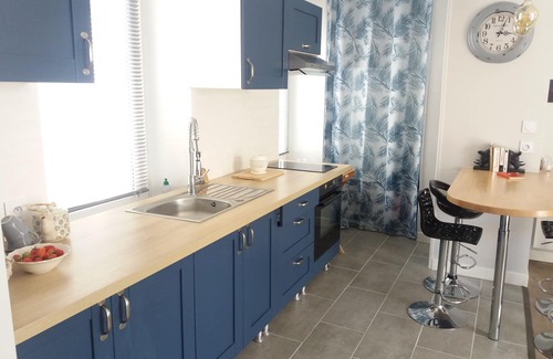 Saint-Marc Apartment | Beautiful apartment with balcony Center Brest