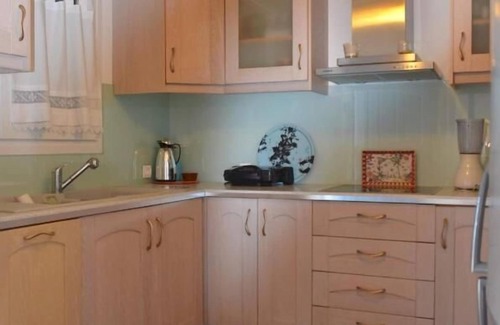 Ano Mera Apartment | Beautiful Apt In Ano Mera Village