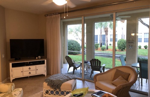 Pelican Bay Condo | Beautiful contemporary and newly redecorated First Floor Condo in prestigious Pelican Bay. This condo has all the amenities and is a short walk from the Pelican Bay Community Center and numerous shops and restaurants. You will also have access to th.