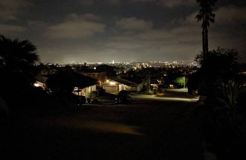 La Jolla Mesa House | Beautiful Cozy Family Retreat; Walk to Beach; Air Con; Ping Pong; XBox