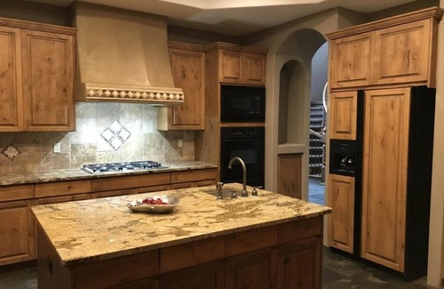 Northeast Heights House | Beautiful Custom Tuscan 3,000 Sq/ft Home W/Pool