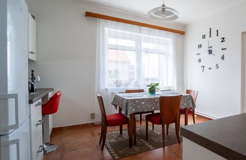 Kolin 2 House | Beautiful private villa for 5 guests with WIFI, TV, terrace and pets allowed