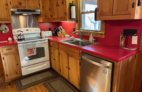 Hadley Other | Beautiful Fall Foliage; Classic Adirondack Lakefront Cottage; 210 Private Acres