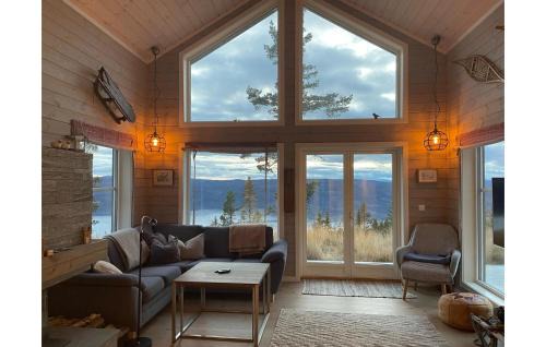Nord-Aurdal House | Beautiful Home In Aurdal With Kitchen
