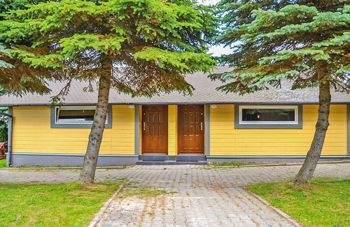 gmina Bedzino House | Beautiful home in Mscice with kitchen