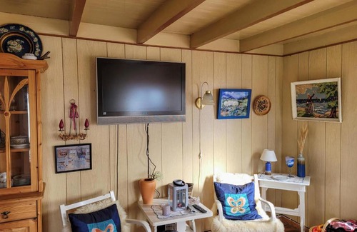 Sveio House | Beautiful Home In Sveio With Kitchen