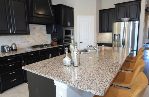 Little Elm House | Beautiful home next to PGA, guest suite,close beach, right next to frisco