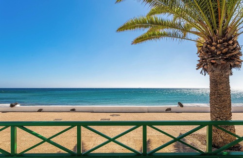 Playa Honda House | Beautiful House by the Sea with Large Patio, Garden, Sea Views and Wi-Fi