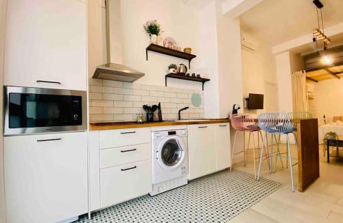 Eixample Apartment | Beautiful LOFT in the HEART of Ruzafa, SOHO