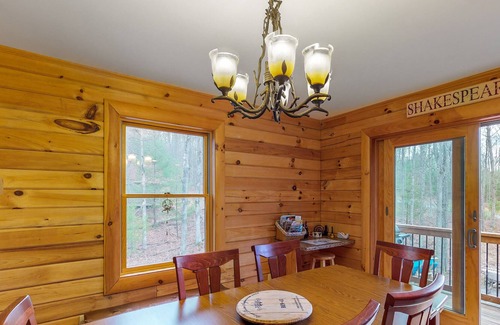 Sky Valley House | Beautiful log home w/ firepit, air hockey & community beach on the lake!