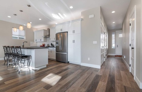 Boise Bench House | Beautiful new upscale Boise Bench home!