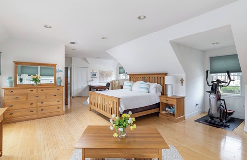 Kenyon House | Beautiful Ocean views from 2 decks , 1 minute walk to private beach
