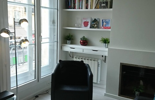 Arsenal Apartment | Beautiful parisian loft in Paris le Marais near Place des Vosges