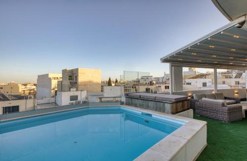 Tal-Ibrag Apartment | Beautiful Penthouse with pool and terrace