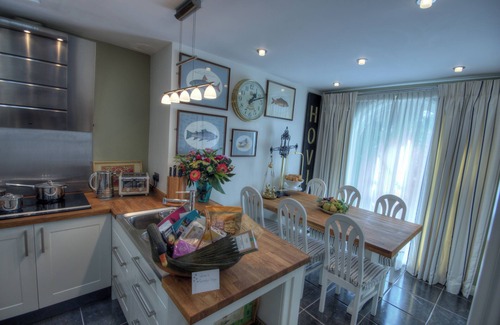Chester Cottage | Beautiful period cottage, exceptional riverside location in the heart of Chester
