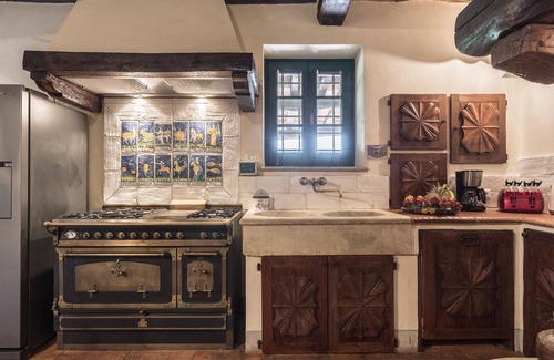 Monsummano Terme Villa | Beautiful private villa for 10 guests with WIFI, private pool, A/C, hot tub, TV and panoramic view