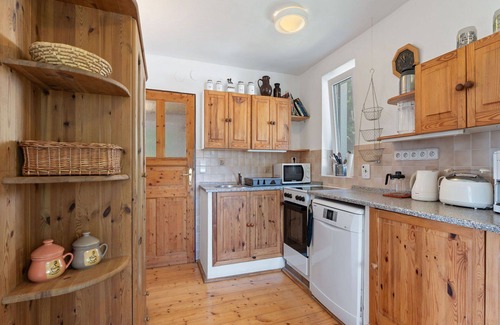 Karlovy Dvory House | Beautiful private villa for 5 people with WIFI, TV, balcony, pets allowed and panoramic view