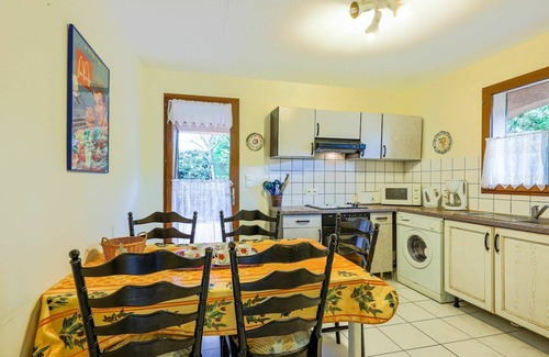 Salles-d'Aude House | Beautiful private villa for 10 people with WIFI, TV, terrace and pets allowed