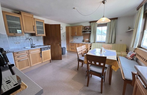 Niederwolz House | Beautiful private villa for 6 guests with WIFI, TV, terrace and pets allowed